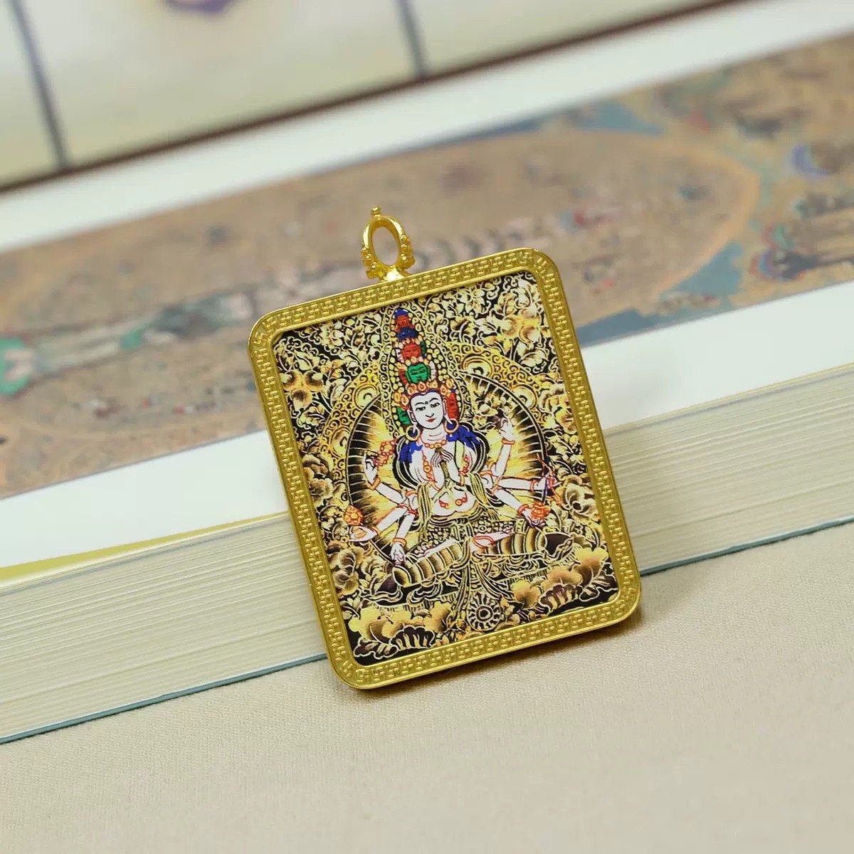 Thousand-Hand Guanyin Tangka Portable Thangka Buddha Plaque01
